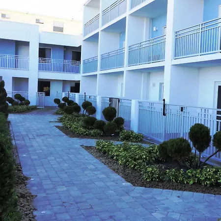Lotus Boutique Inn And Suites-3