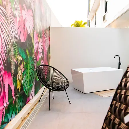 The Ivy Hotel (Adults Only)-3