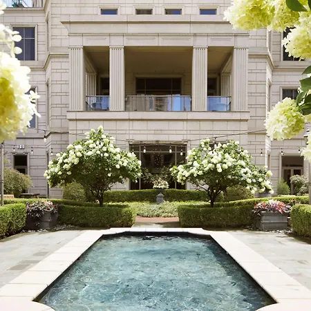 Waldorf Astoria Atlanta Buckhead-3