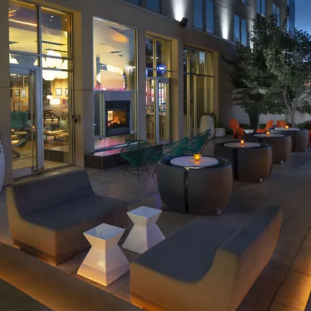 Aloft By Marriott Rogers-Bentonville-2