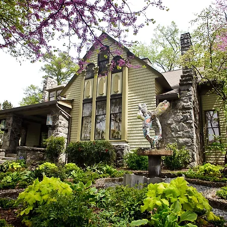 Stonehurst Place Bed & Breakfast-3
