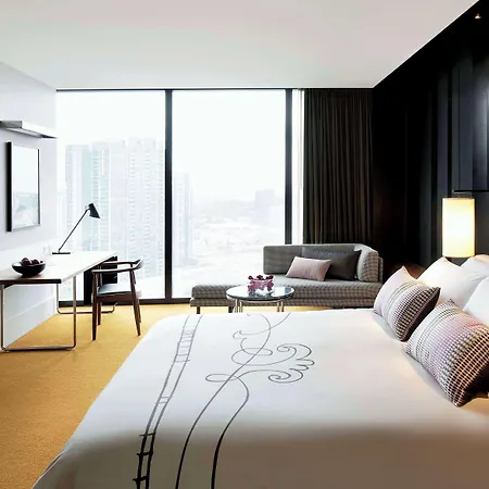 Crown Metropol Melbourne-3