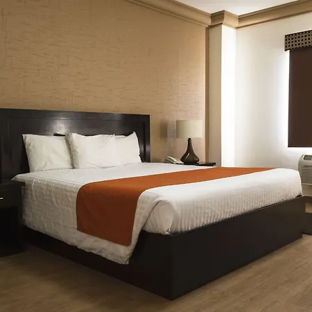 Hotel Conquistador Inn By Us Consulate-3
