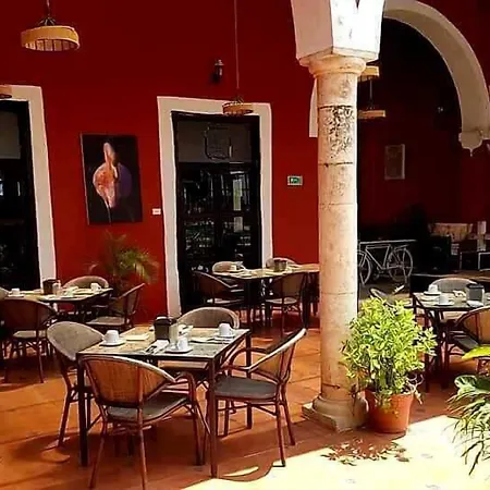 Hotel Embajadores-3