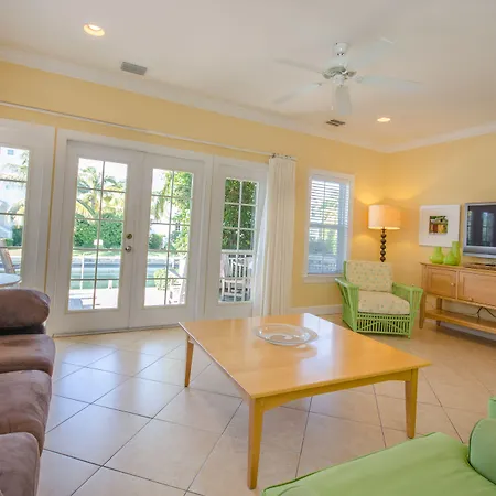 Coral Lagoon Resort Villas & Marina By Keyscaribbean-2