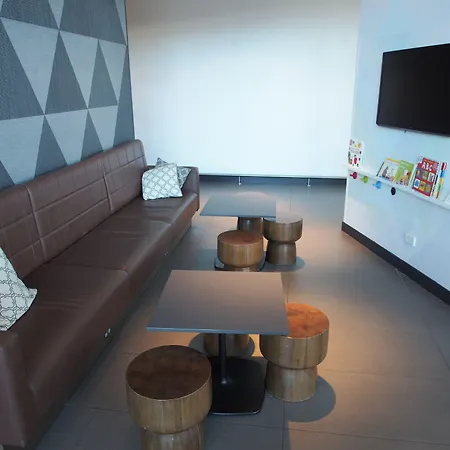 Rydges Sydney Airport Hotel-2