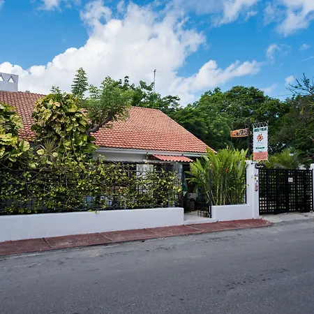 Hotel Villas El Encanto Cozumel-2