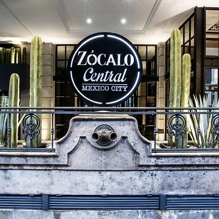 Zocalo Central-3