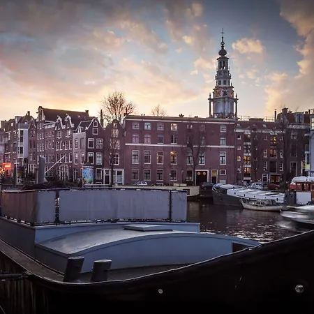 Luxury Suites Amsterdam-2