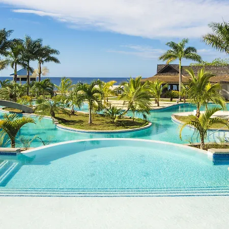 The Cliff Hotel-3