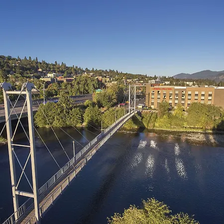 Hampton Inn & Suites Hood River-3