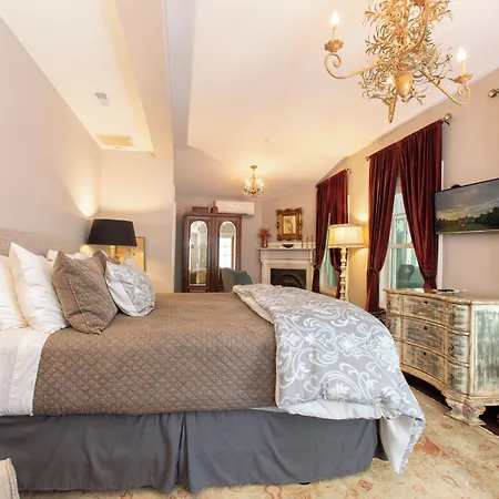 Black Walnut B&B Inn-2