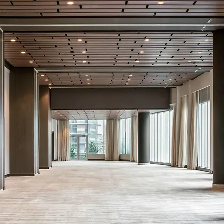 Jw Marriott Parq Vancouver-3