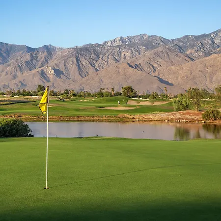Worldmark Cathedral City-3