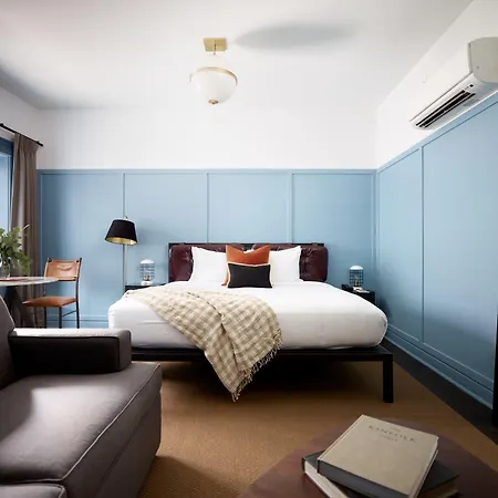 The Chicago Hotel Collection Wrigleyville-2