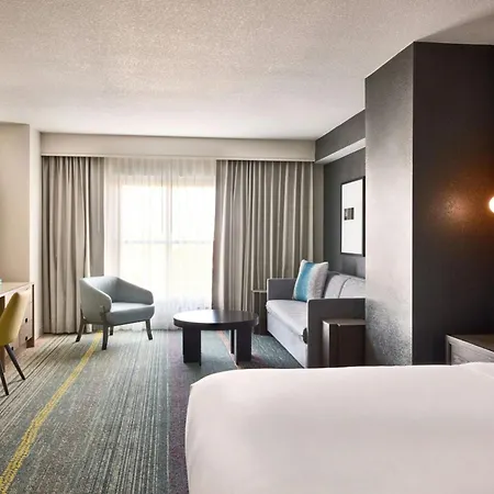 Renaissance Phoenix Glendale Hotel & Conference Center-2
