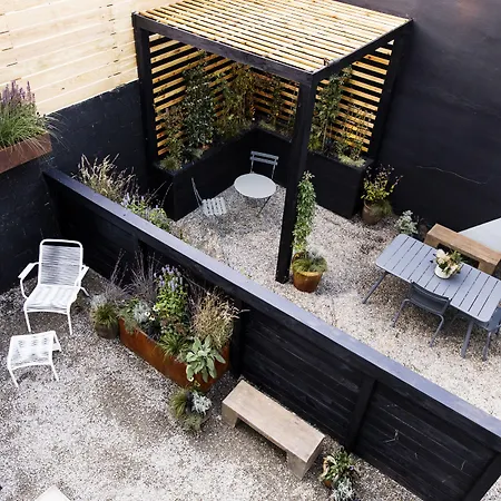 Lokal Hotel Fishtown-3