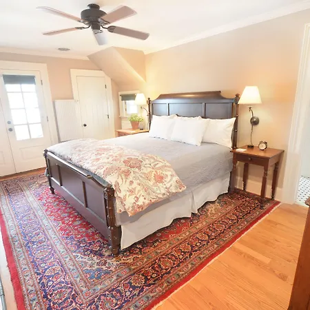 The Springwater Bed And Breakfast-2