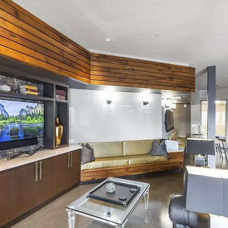 Placemakr Music Row - Vanderbilt-2