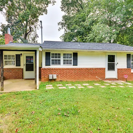 Charming Lexington Home - 2 Mi To Downtown!-2
