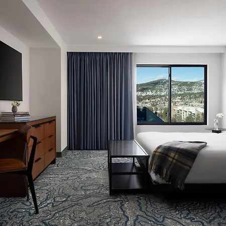 Hotel Alpenrock Breckenridge, Curio Collection By Hilton-3