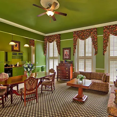 Menger Hotel-3