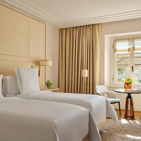 Four Seasons Hotel Milano-2