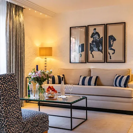 Hotel Byblos Saint-Tropez-2