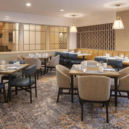 Hilton Milwaukee-3
