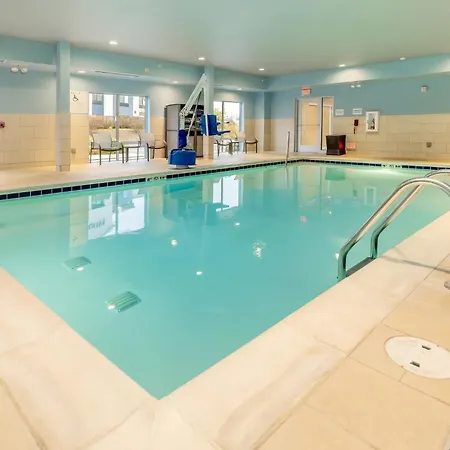 Holiday Inn Express & Suites - Medford By Ihg-3