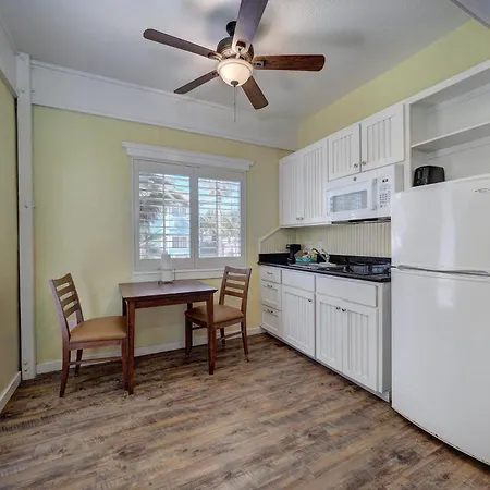 Seashell Village Resort Near The Beach-2