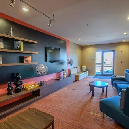 Country Inn & Suites By Radisson, Convention Center-3