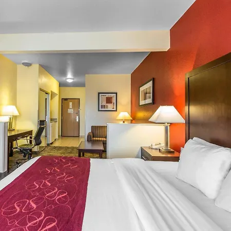 Comfort Suites Palm Desert I-10-2