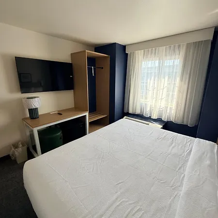 Microtel Inn And Suites Appleton-3