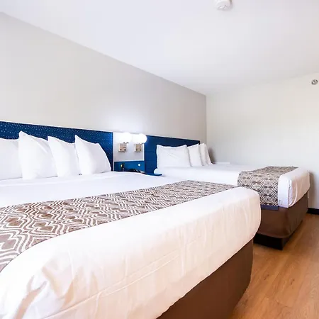Microtel Inn & Suites By Wyndham London-2