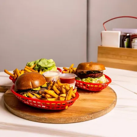 Melbourne Marriott Hotel Docklands-2