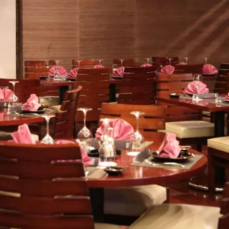 Swissotel Jeddah Al Hamra-2