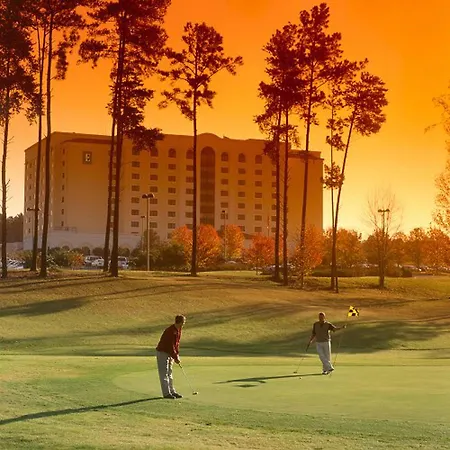 Embassy Suites Greenville Golf Resort & Conference Center-3