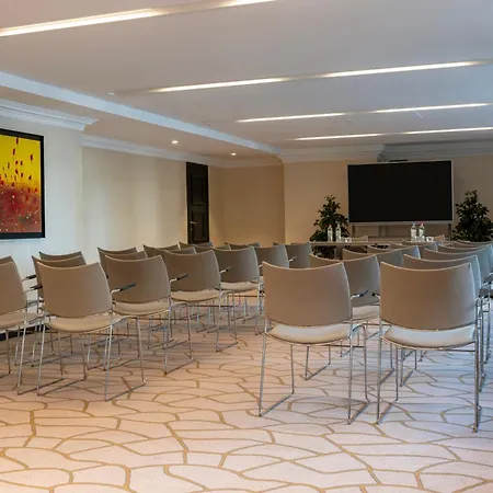 Hotel Barsey By Warwick-3