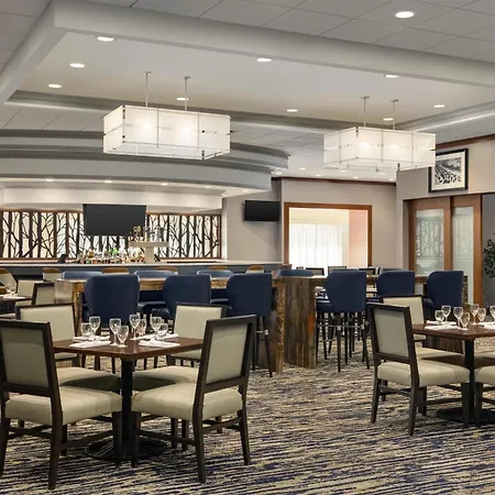 Doubletree By Hilton Pittsburgh-Green Tree-2