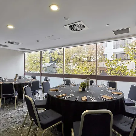Mercure Perth On Hay-3