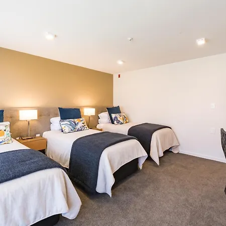 Distinction Hamilton Hotel & Conference Centre-2