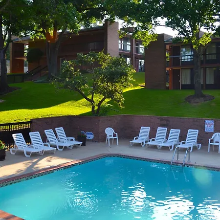Magnuson Grand Hotel And Conference Center Tyler-2