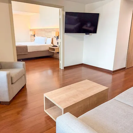 Clarion Suites Guatemala City-3