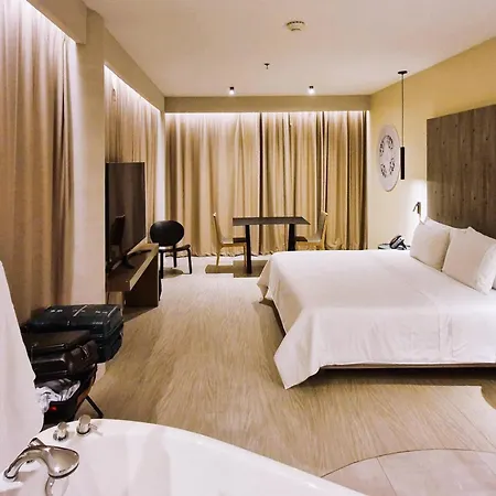 V Grand Hotel, A Member Of Radisson Individuals-3