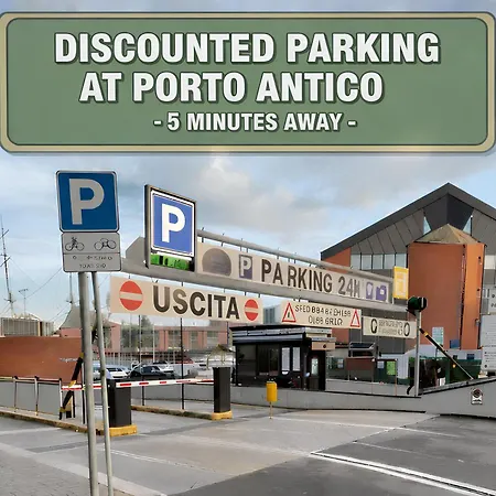 Genova Porto Antico Boutique Rooms-2