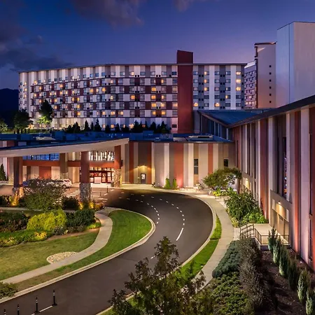 Harrah'S Cherokee Valley River Hotel & Casino - A Caesars Rewards Destination-3