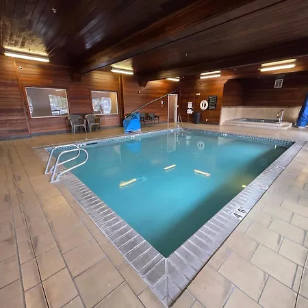 Country Inn & Suites By Radisson, Idaho Falls At The Mall-2