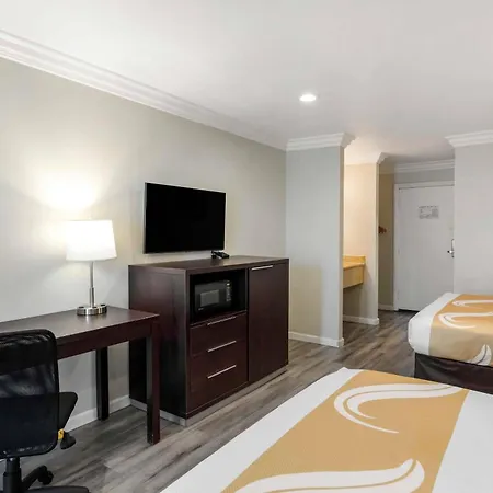 Quality Inn Long Beach - Signal Hill-3