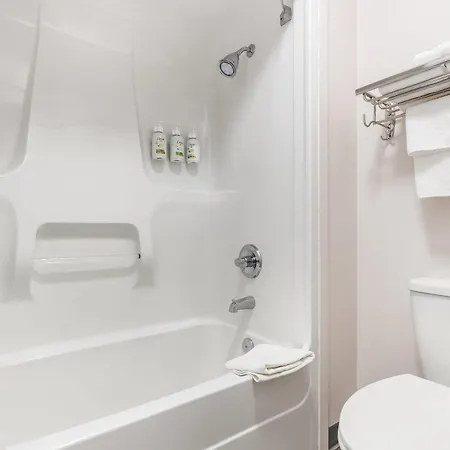 Days Inn By Wyndham Valemount-2